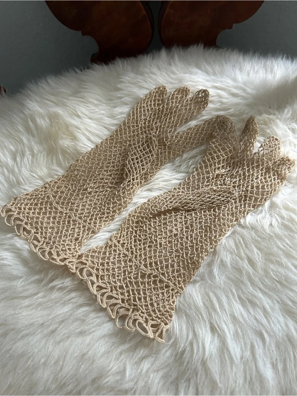 Vintage Handmade Ecru Crochet Lace Gloves in Beige